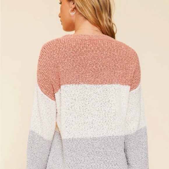 NEW Color block sweater💕😍 - Picture 3 of 3